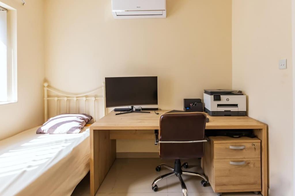 Modern 3 Bedroom Apartment Close To Paceville And Beach Is-Swieqi ภายนอก รูปภาพ