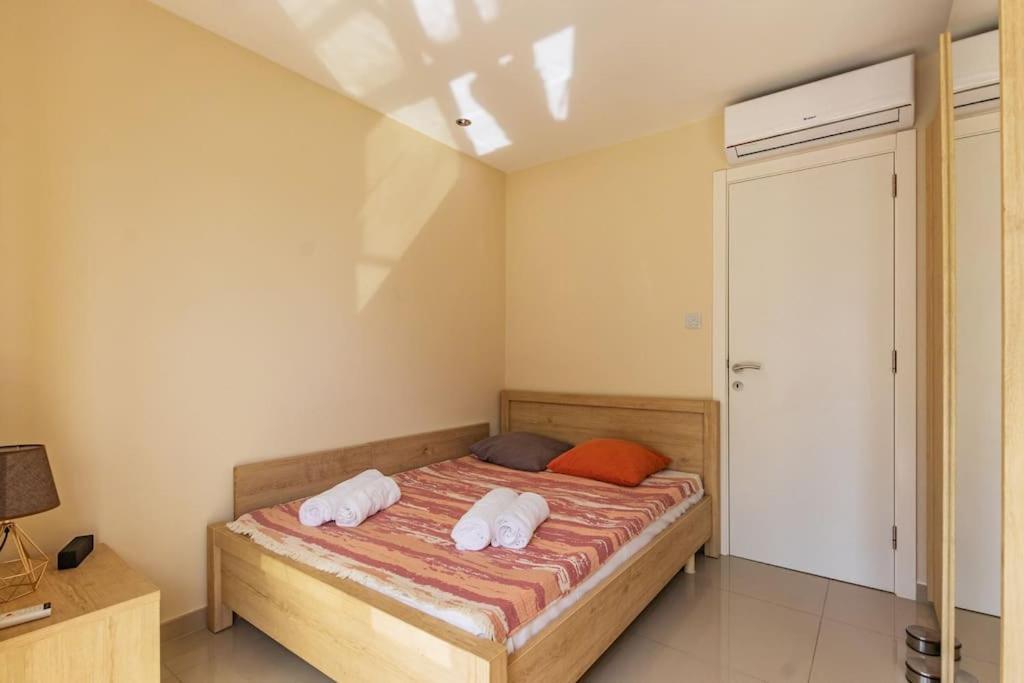 Modern 3 Bedroom Apartment Close To Paceville And Beach Is-Swieqi ภายนอก รูปภาพ